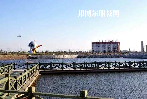 江蘇大豐中等專業(yè)學校2022年報名條件、招生要求、招生對象