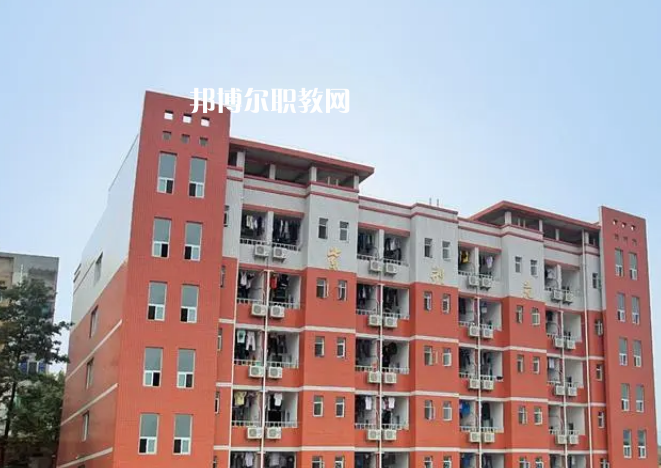 四川瀘縣建筑職業(yè)中專學校2022年報名條件、招生要求、招生對象