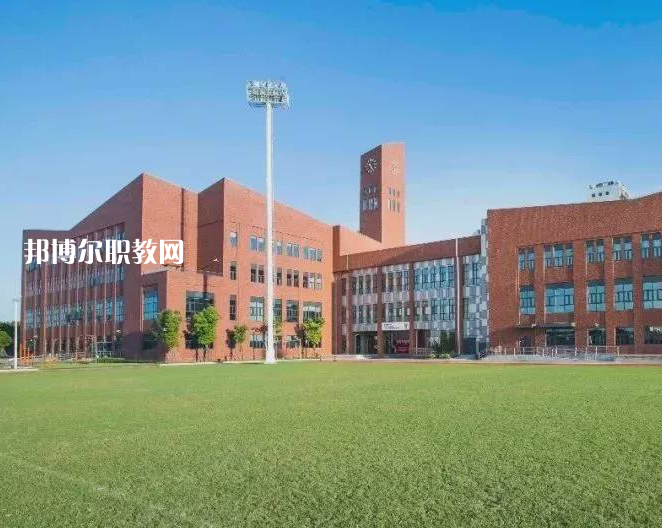 祥云縣職業(yè)高級中學(xué)2022年報名條件、招生要求、招生對象