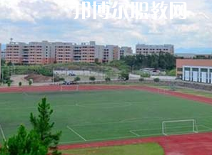 景洪職業(yè)高級中學2022年學費、收費多少