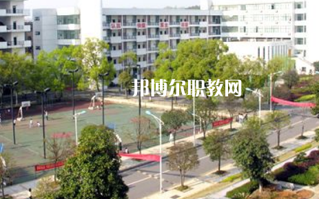安岳縣遠大科技職業(yè)學(xué)校2022年報名條件、招生要求、招生對象