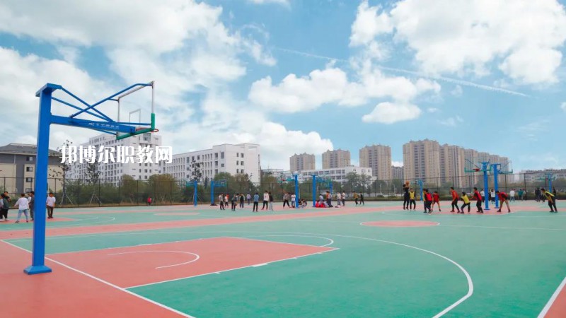 揚(yáng)州高等職業(yè)技術(shù)學(xué)校2022年報名條件、招生要求、招生對象