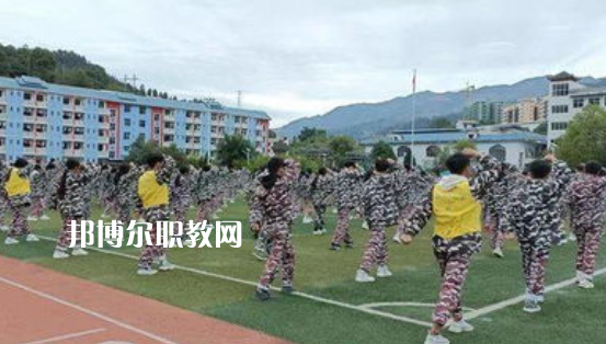 從江縣職業(yè)技術(shù)學(xué)校2022年報(bào)名條件、招生要求、招生對(duì)象
