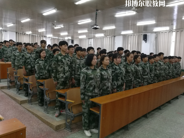 河北軌道交通中等專業(yè)學(xué)校2022年報(bào)名條件、招生要求、招生對(duì)象