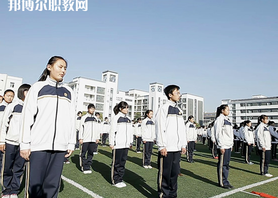 揚州旅游商貿學校2022年招生辦聯(lián)系電話