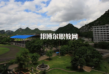 廣西商業(yè)學(xué)校怎么樣、好不好