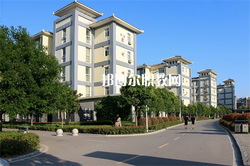 亳州中藥科技學(xué)校2022年報(bào)名條件、招生要求、招生對(duì)象