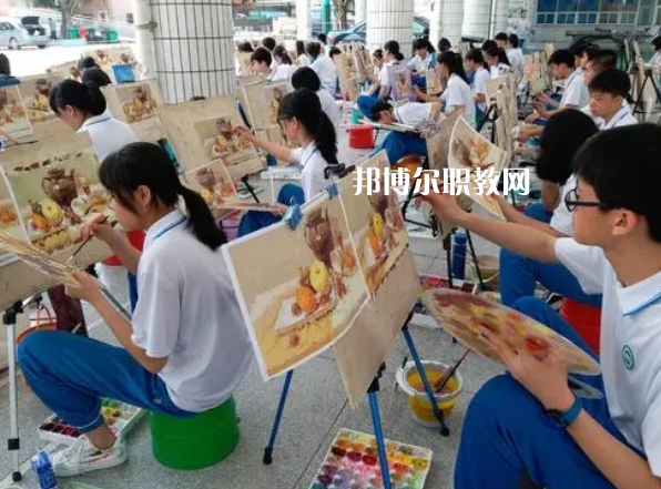 廣州海珠區(qū)工藝美術職業(yè)學校2022年招生辦聯(lián)系電話