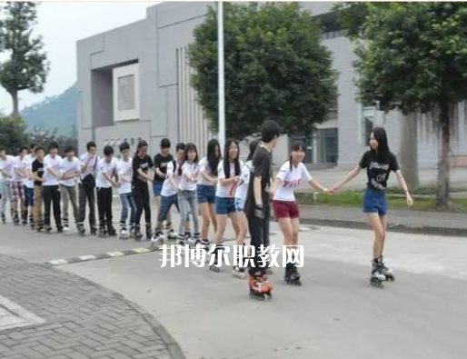 內(nèi)江大千職業(yè)技術(shù)學(xué)校2022年報名條件、招生要求、招生對象