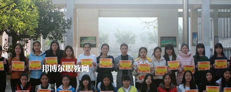梅州藝術(shù)學(xué)校2022年報(bào)名條件、招生要求、招生對(duì)象