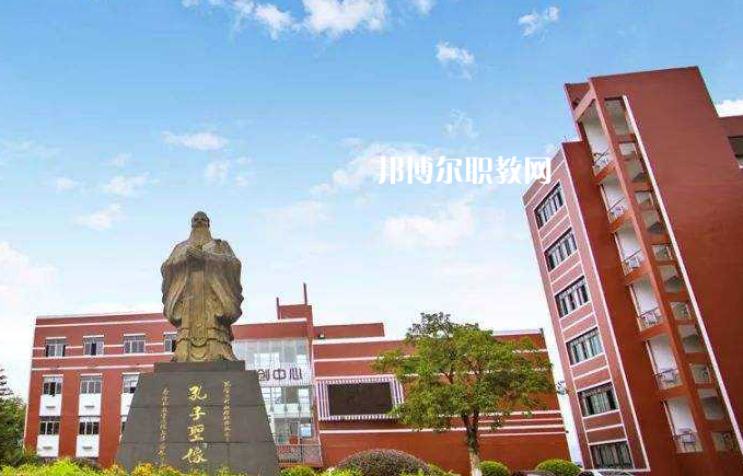 貴州輕工職業(yè)技術(shù)學(xué)院中專部2022年報(bào)名條件、招生要求、招生對(duì)象