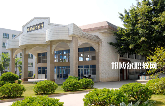 梅州城西職業(yè)技術(shù)學(xué)校2022年報(bào)名條件、招生要求、招生對(duì)象