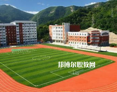 重慶醫(yī)院科技學(xué)校2022年報名條件、招生要求、招生對象