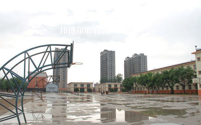華北工業(yè)學(xué)校2022年報(bào)名條件、招生要求、招生對(duì)象