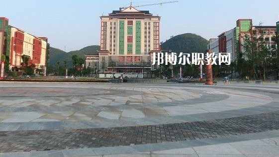 黔東南民族職業(yè)技術(shù)學院(中職部)2022年報名條件、招生要求、招生對象