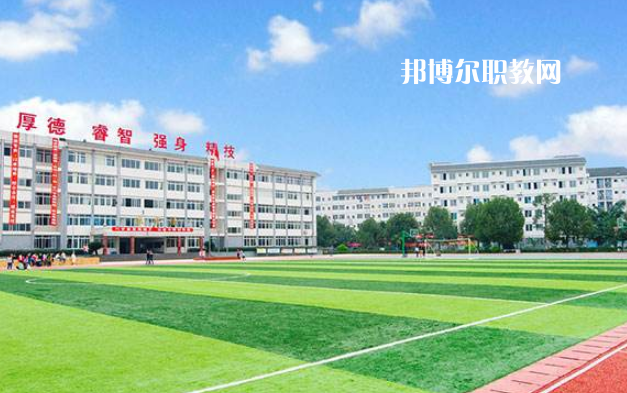 四川樂(lè)山第一職業(yè)高級(jí)中學(xué)2022年有哪些專業(yè)