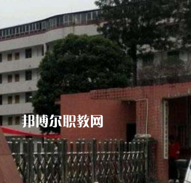 雅安職業(yè)高級中學2022年報名條件、招生要求、招生對象