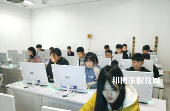 石家莊工業(yè)中等專業(yè)學(xué)校2022年報(bào)名條件、招生要求、招生對(duì)象