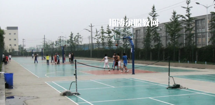 曲靖麒麟職業(yè)技術(shù)學(xué)校2022年學(xué)費(fèi)、收費(fèi)多少