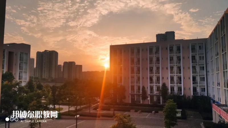 眉山信息工程中等職業(yè)技術(shù)學(xué)校2022年報(bào)名條件、招生要求、招生對(duì)象