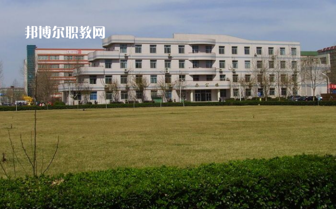 大理農業(yè)學校2022年學費、收費多少