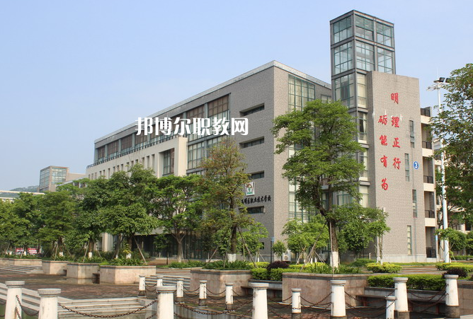 佛山高明區(qū)職業(yè)技術(shù)學(xué)校2022年招生辦聯(lián)系電話(huà)