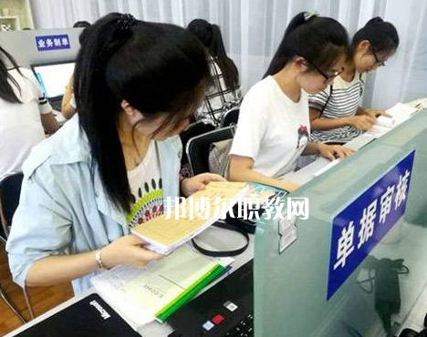 石家莊長安機(jī)電技工學(xué)校2022年報名條件、招生要求、招生對象