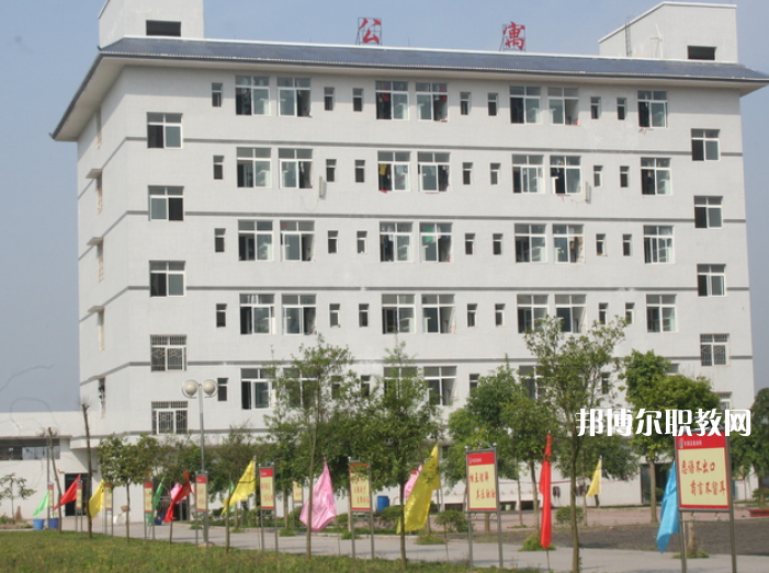 廣安武勝嘉陵職業(yè)技術(shù)學(xué)校2022年報名條件、招生要求、招生對象
