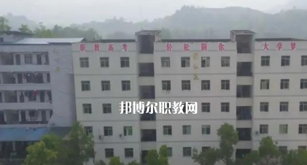 四川鄰水興仁職業(yè)中學(xué)2022年報(bào)名條件、招生要求、招生對象