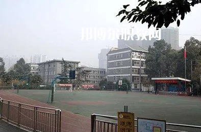 成都市現(xiàn)代制造職業(yè)技術(shù)學(xué)校2022年學(xué)費、收費多少