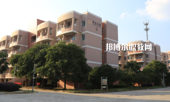 文山農(nóng)業(yè)學(xué)校2022年學(xué)費(fèi)、收費(fèi)多少