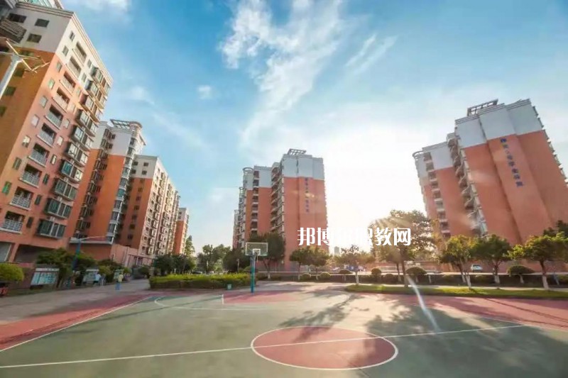 東莞南博職業(yè)技術(shù)學(xué)校2022年學(xué)費(fèi)、收費(fèi)多少