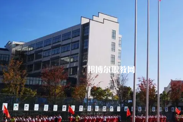貴陽(yáng)英才學(xué)校2022年報(bào)名條件、招生要求、招生對(duì)象