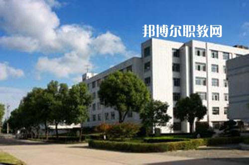 江蘇如皋第一中等專(zhuān)業(yè)學(xué)校怎么樣、好不好