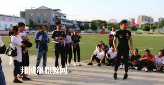 德陽富民技校2022年學(xué)費、收費多少