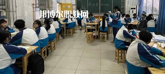四川瀘州市江南職業(yè)中學校2022年報名條件、招生要求、招生對象