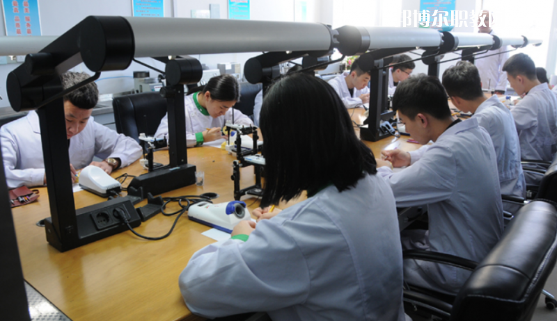 黑龍江省林業(yè)衛(wèi)生學(xué)校2022年有哪些專(zhuān)業(yè)
