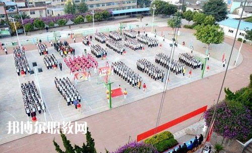 云龍縣民族職業(yè)高級(jí)中學(xué)報(bào)名條件、招生要求、招生對(duì)象