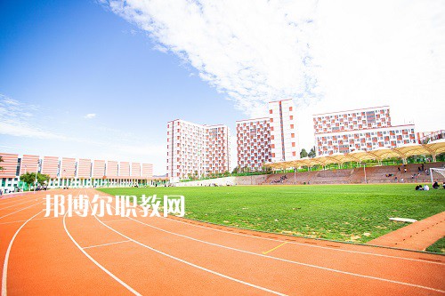 云南醫(yī)藥健康職業(yè)學(xué)院2022年報(bào)名條件、招生要求、招生對(duì)象