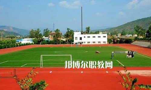 石屏縣職業(yè)高級中學怎么樣、好不好