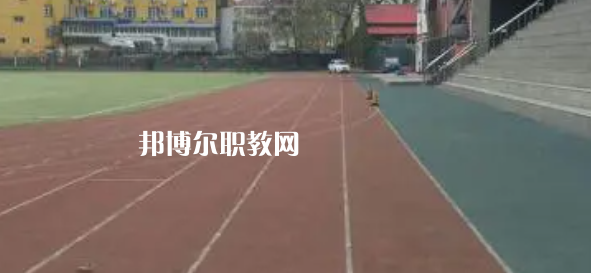 青島市機(jī)械技術(shù)學(xué)校2022年報名條件、招生要求、招生對象