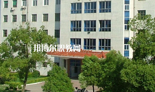 武漢黃陂職業(yè)技術(shù)學(xué)校2022年報(bào)名條件、招生要求、招生對(duì)象