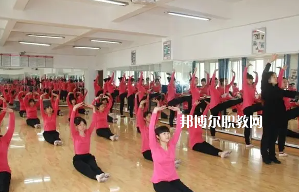 天府成人中等專業(yè)學校2022年怎么樣、好不好
