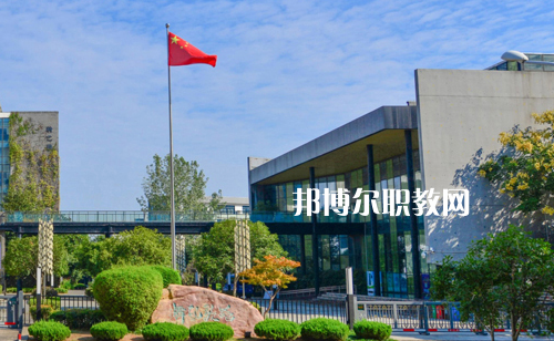 武漢藝術(shù)學(xué)校2022年報名條件、招生要求、招生對象