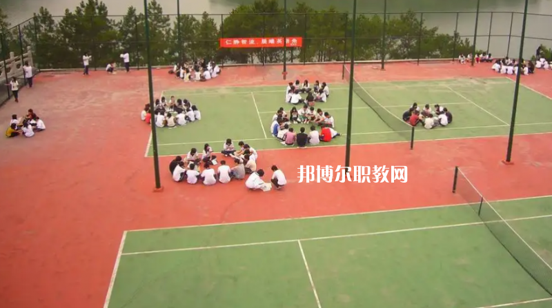 廣東貿(mào)易職業(yè)技術(shù)學(xué)校2022年報(bào)名條件、招生要求、招生對(duì)象