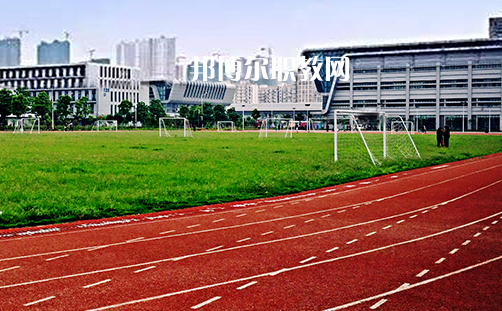 武漢第一職教中心2022年報名條件、招生要求、招生對象