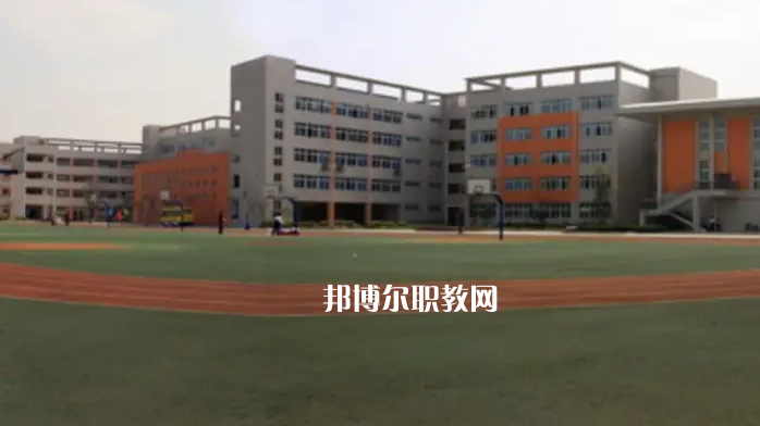 成都禮儀職業(yè)中學(xué)2022年怎么樣、好不好