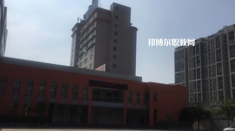 清遠(yuǎn)市英德華粵藝術(shù)學(xué)校2022年怎么樣、好不好
