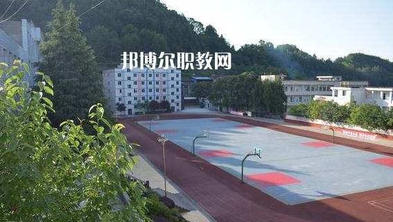 平昌縣西興職業(yè)中學(xué)2022年怎么樣、好不好