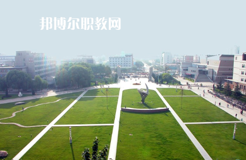 潛江職教中心2022年怎么樣、好不好